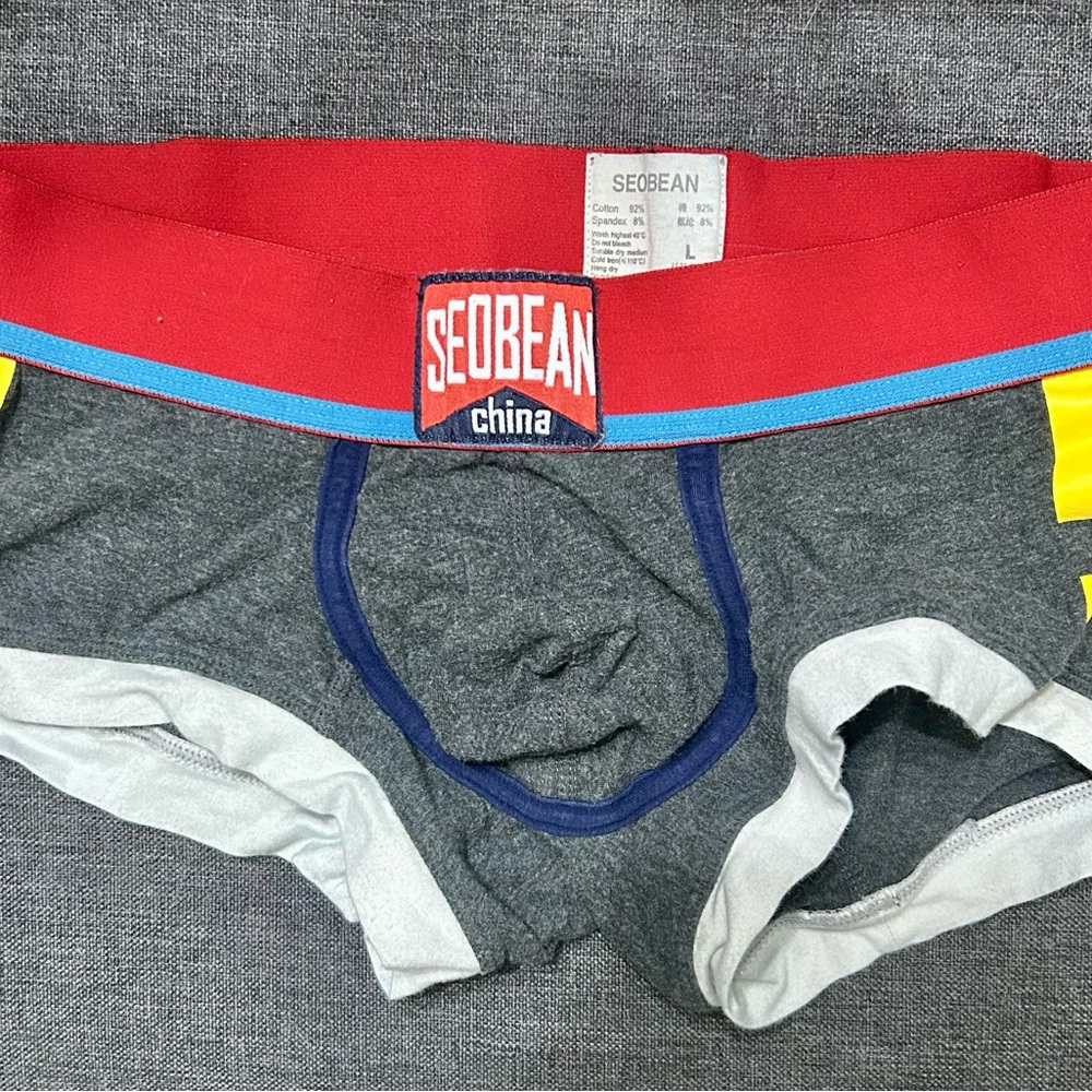 Seobean Men’s Gray Boxer Briefs with Red Waistband